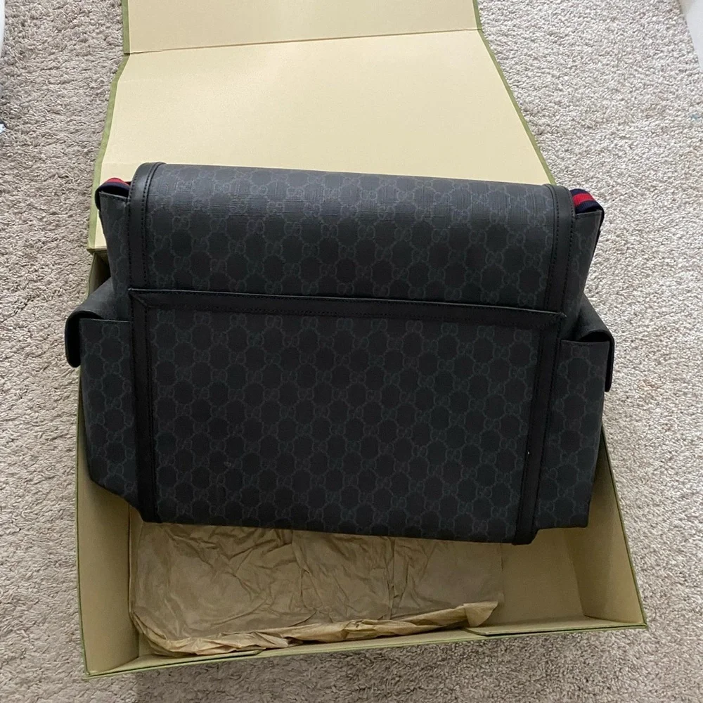 GUCCI GG Supreme Monogram Web Leather Adjustable Messenger Diaper Bag Black Red - Picture 7 of 10